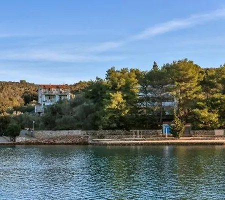 דירה In Mit Meerblick, Terrasse, Klimaanlage, W-lan 4659-1