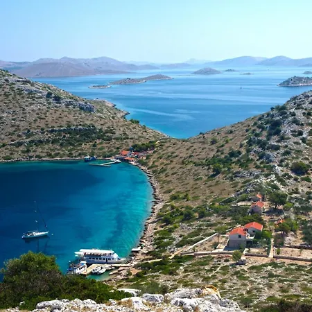In Mit Meerblick, Terrasse, Klimaanlage, W-lan 4659-1 דירה Luka (Dugi Otok)